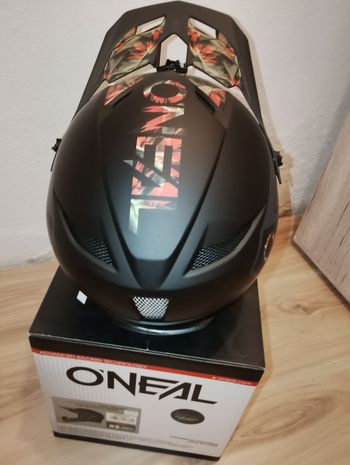 Used O‘neal Fury Helmet V.22 Mahalo Multi bike — image 2 of 3