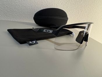 Used Oakley Sutro Lite 2025 bike — image 3 of 4