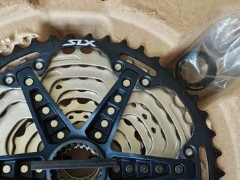 Used Shimano CS-M7100-12 2026 bike — image 2 of 9