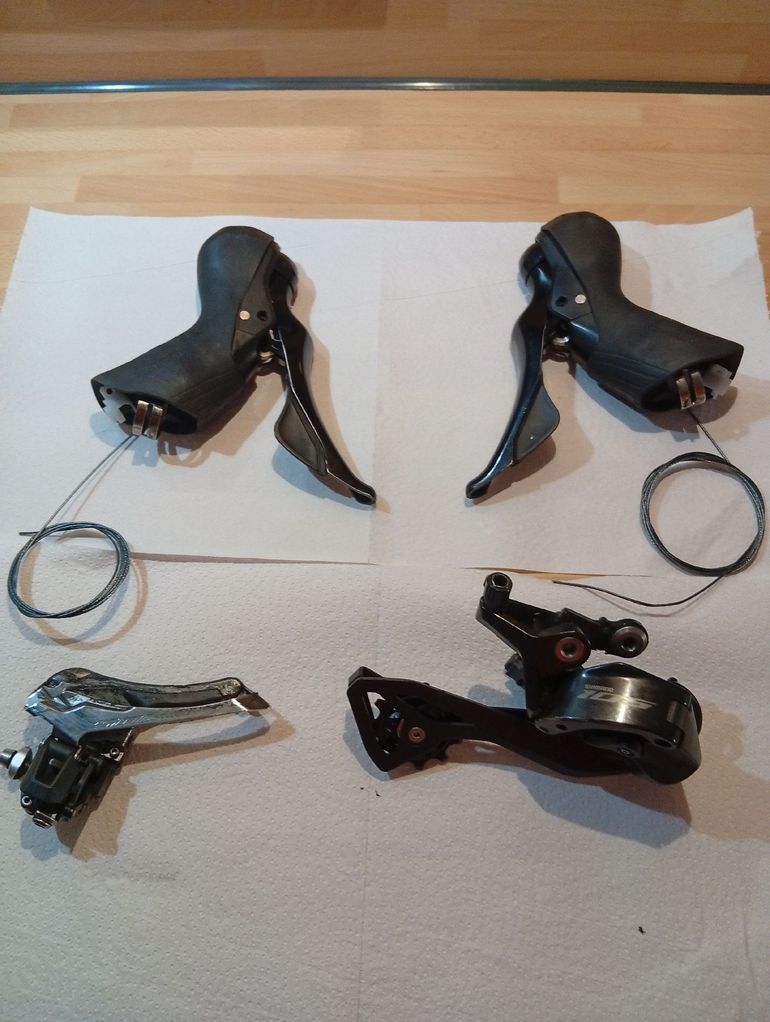 Used Shimano 105 Leve Disc bike — image 1 of 4