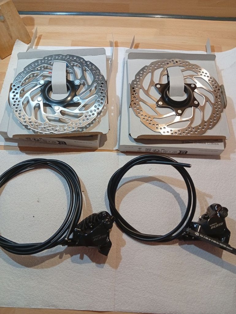 Used Shimano 105 Brake Rotor bike — image 2 of 3