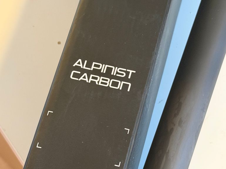 Used Roval Alpinist Carbon Seatpost bike — image 2 of 6