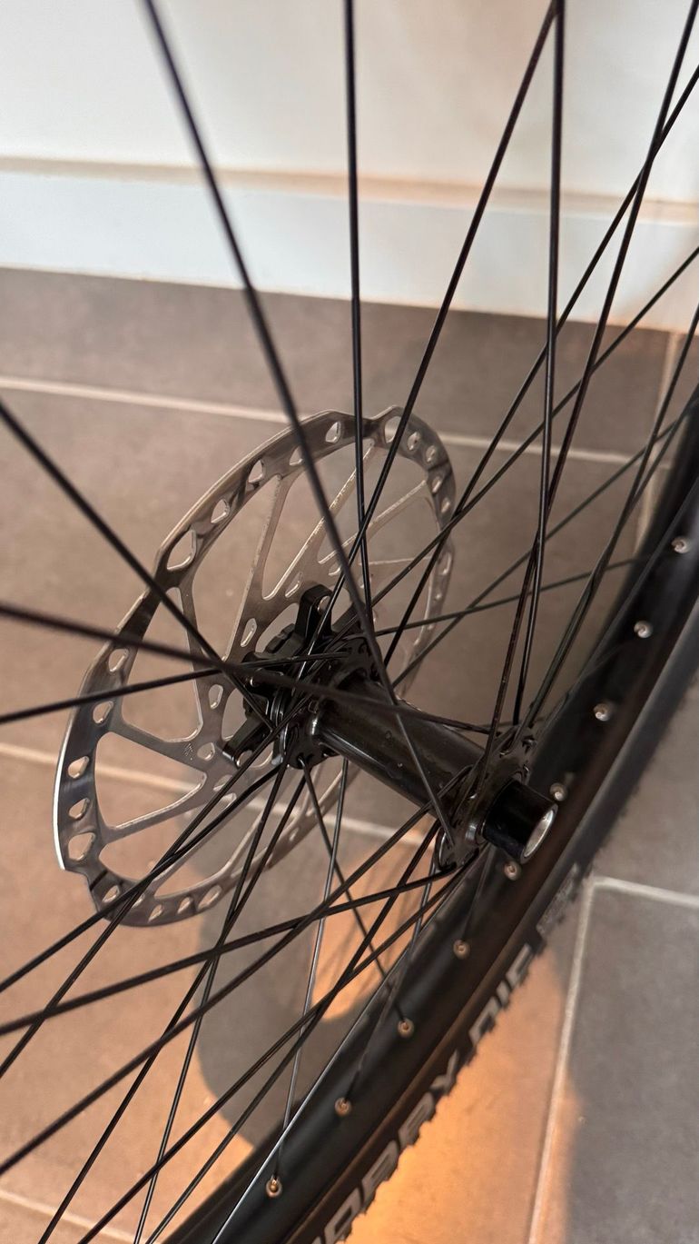 Used Cube ACID MTB RACE HPA 32H 15X110 bike — image 3 of 5