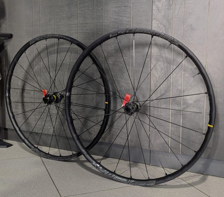 Mavic crossmax sl s 2023 bike d'occasion — image 3 sur 5