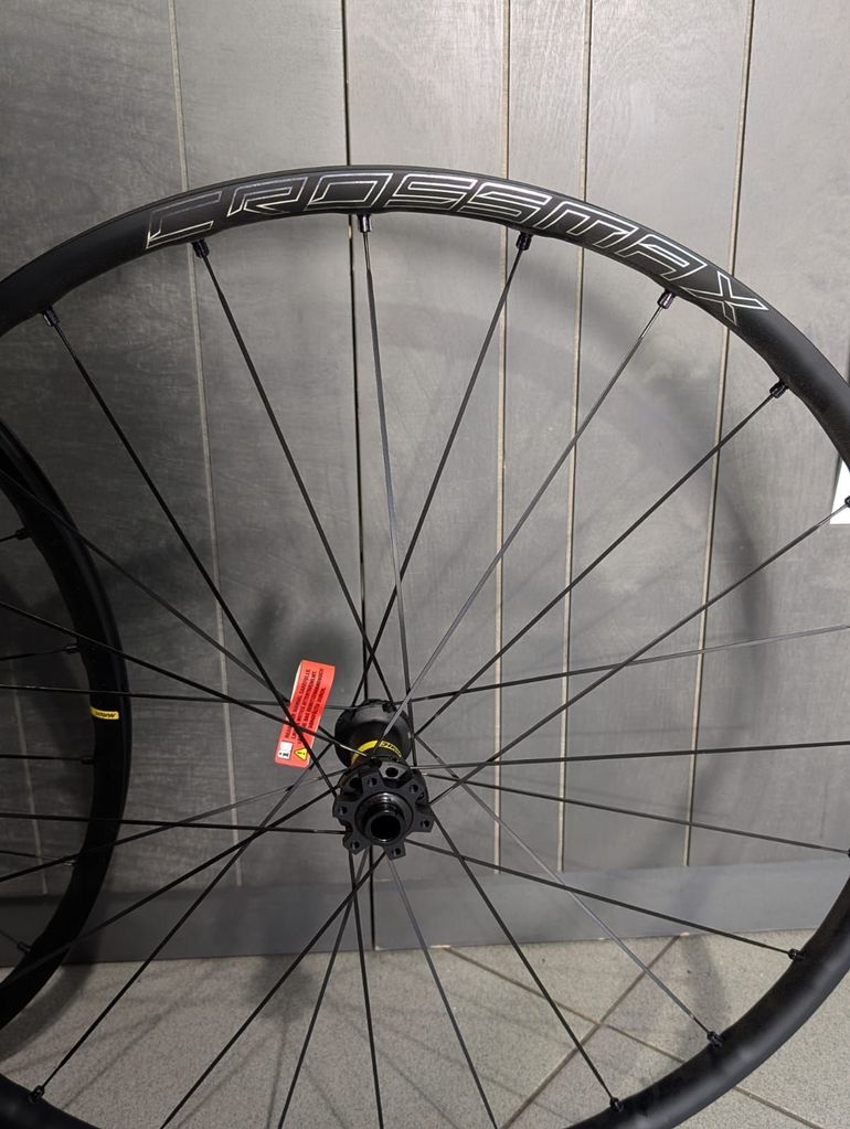 Mavic crossmax sl s 2023 bike d'occasion — image 5 sur 5