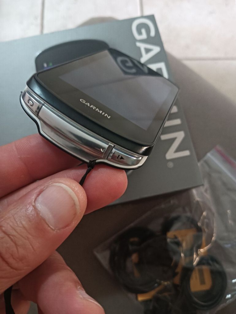 Used Garmin Edge 1040 GPS Computer 2024 bike — image 4 of 4