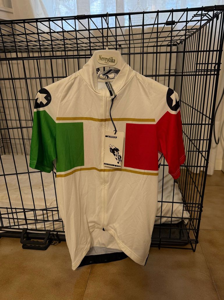Used Assos Jersey campionissimo neo pro bike — image 1 of 2