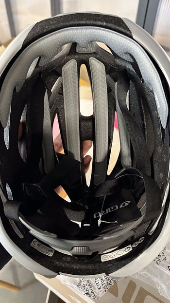 Used Giro Syntax Helmet bike — image 2 of 5