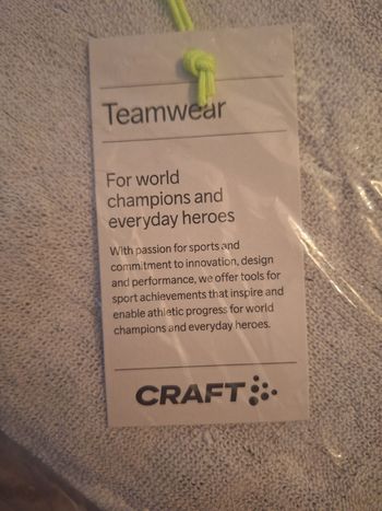 Used Craft Sportswear caft bath towel 2026 bike — image 3 of 4