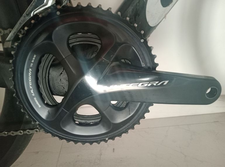 Used Shimano Ultegra R8000 bike — image 1 of 4
