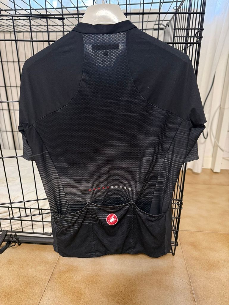 Used Castelli Rosso Corsa Aero Jersey bike — image 2 of 2