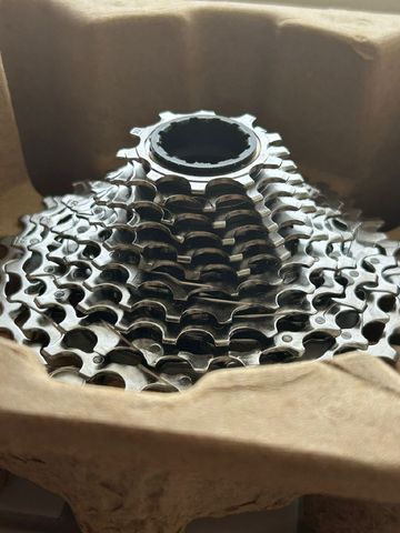 Sram Rival Cassette 10-30T 12SPD 2025 Drivetrain & Pedals usato
