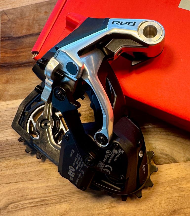 Used Sram RED AXS E1 Schaltgruppe mit Powermeter bike — image 8 of 11