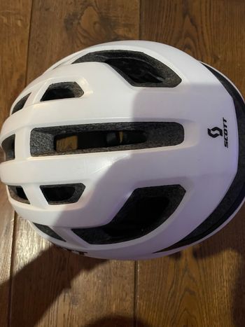 Used Scott Flow Mips Helmet 2001 bike