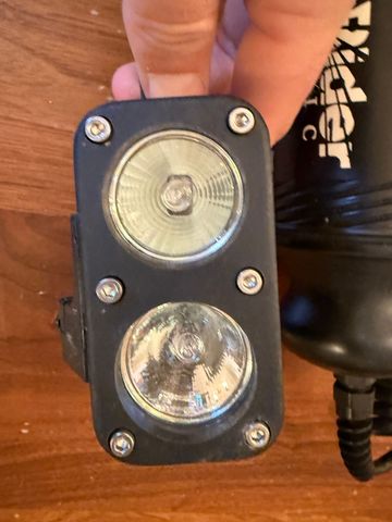 Used NiteRider Dual Beam Lighting System w/ Water Bottle Battery, Mount & Charger 2012 Cycling Accessories