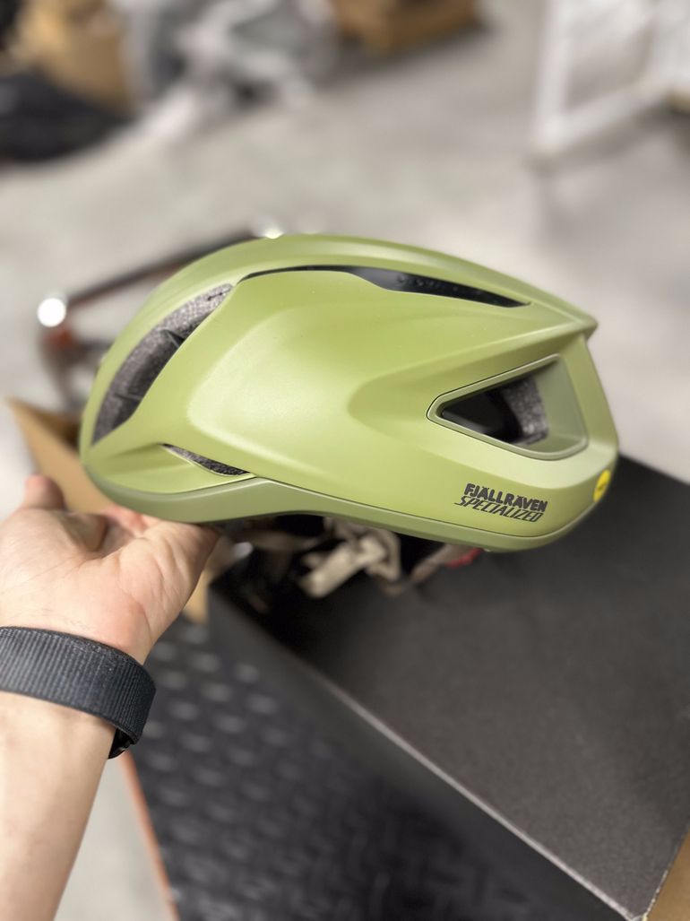 Used Specialized S-Works Prevail 3 Limited Edition Fjällräven Green bike — image 1 of 7