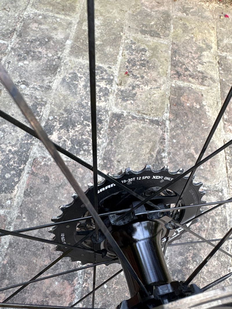 Used Vision TLR db SC40 2024 bike — image 5 of 13