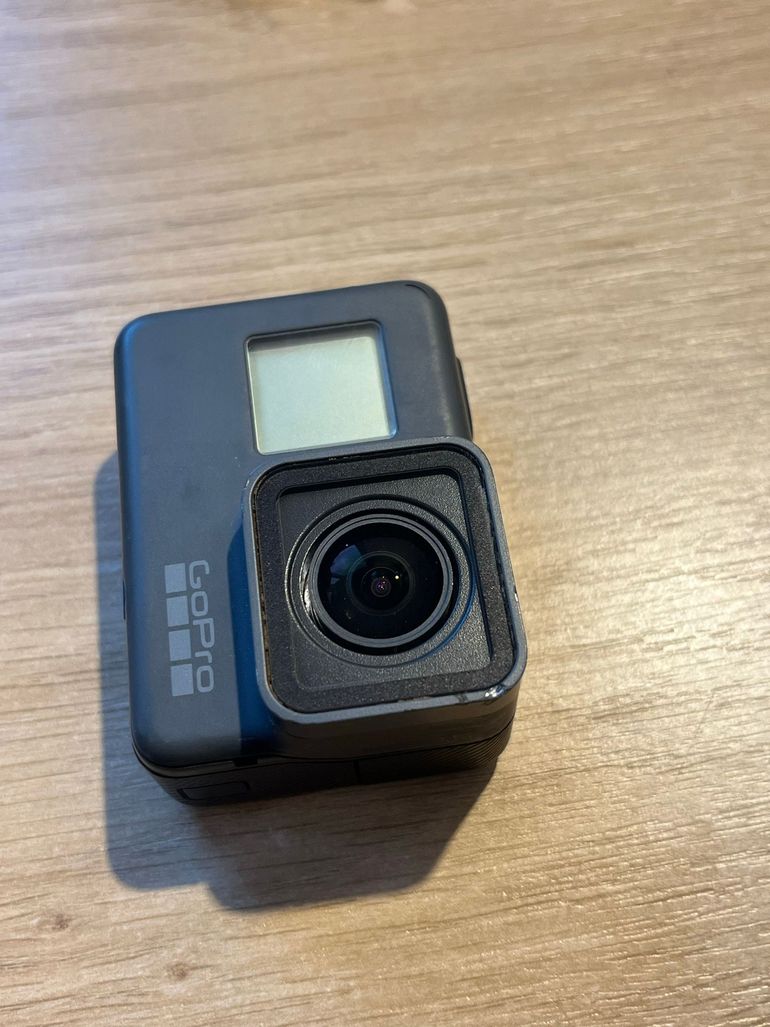 Used GoPro Hero5 Black 2016 bike — image 2 of 5