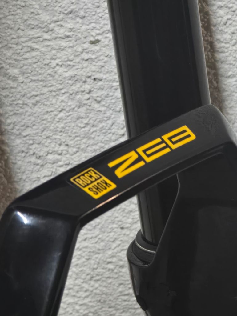 Used RockShox ZEB 29" Charger 3.1 Buttercaps 2026 bike — image 3 of 8