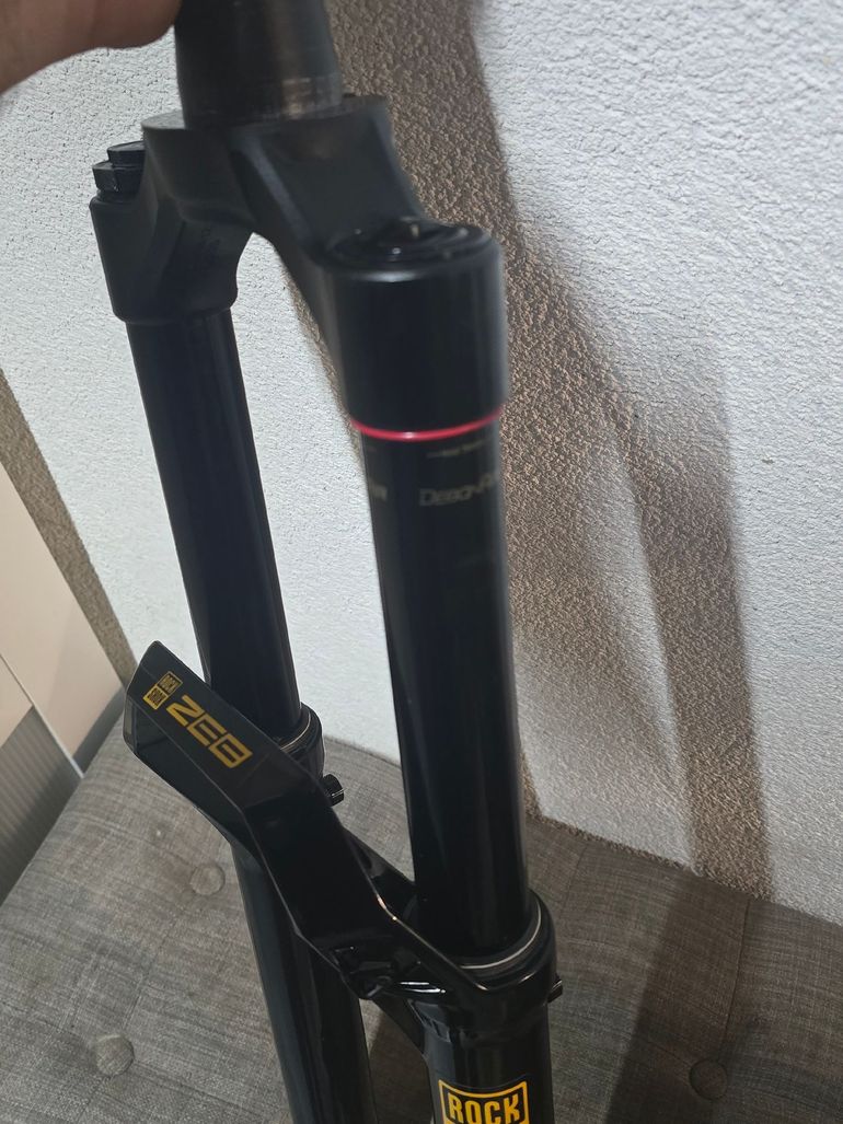 Used RockShox ZEB 29" Charger 3.1 Buttercaps 2026 bike — image 6 of 8