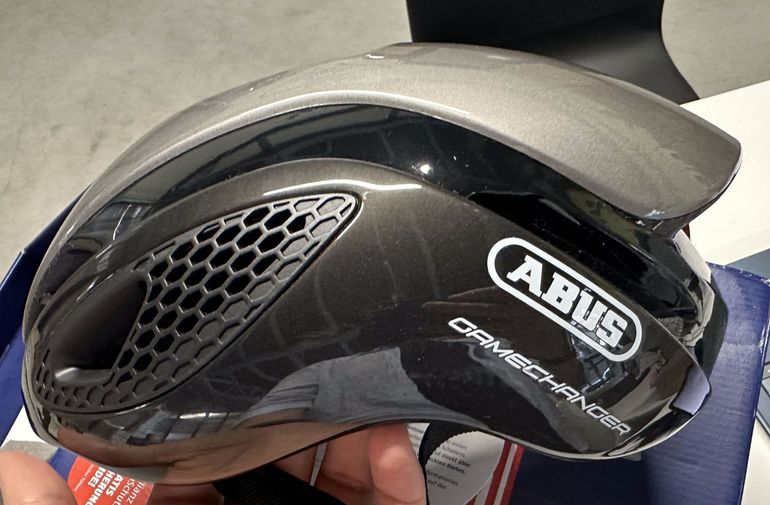 Used ABUS GameChanger Aero Road Helmet bike — image 8 of 9