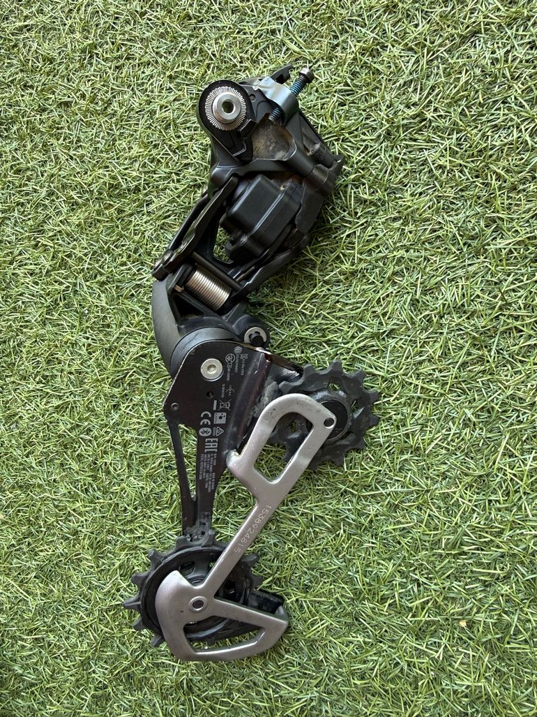 Used Sram X01 Axs 12V 2025 bike — image 6 of 8