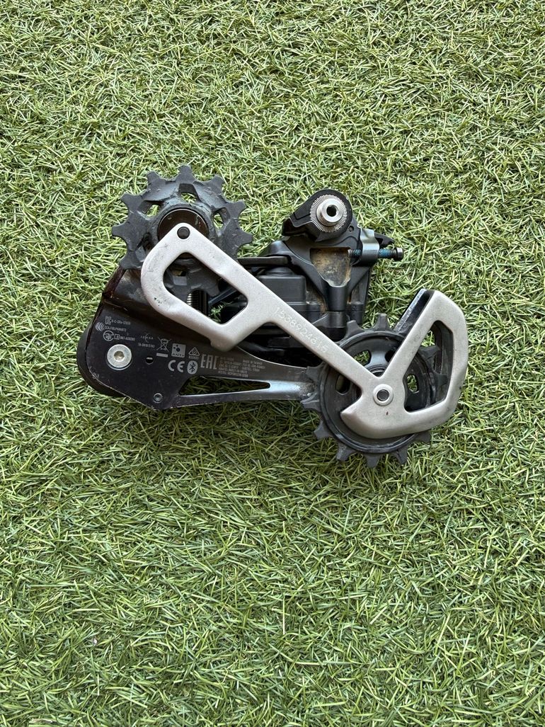 Used Sram X01 Axs 12V 2025 bike — image 2 of 8