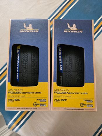 Used Michelin Pneu adventure competition 2026 bike