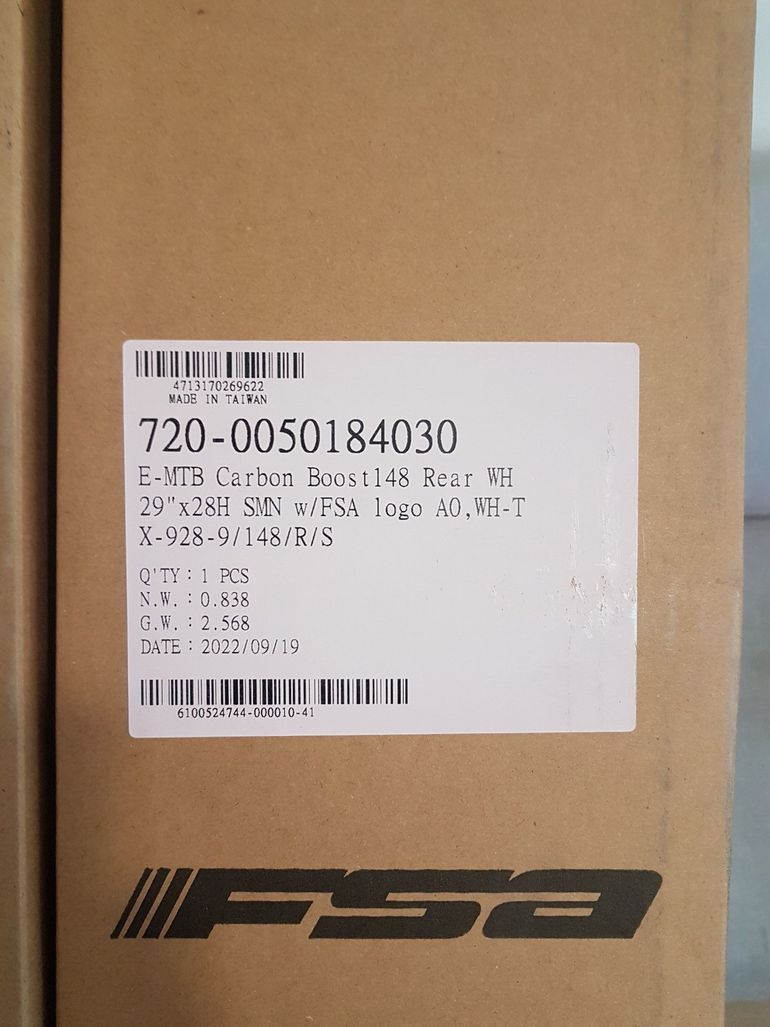 Used Fsa i29 Carbon 29" Disc Boost Shimano HG bike — image 25 of 25