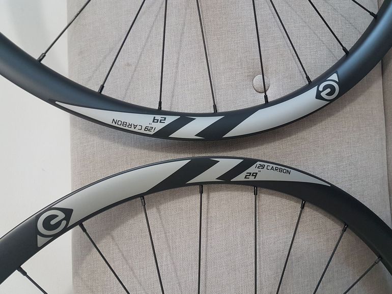 Used Fsa i29 Carbon 29" Disc Boost Shimano HG bike — image 4 of 25