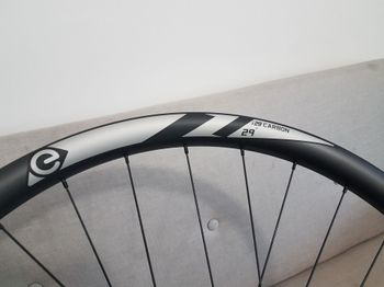 Used Fsa i29 Carbon 29" Disc Boost Shimano HG bike — image 3 of 25