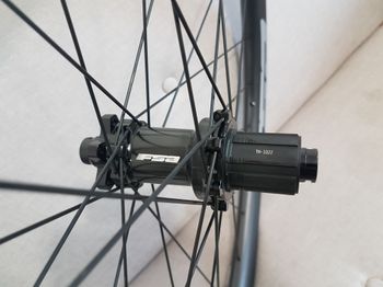 Used Fsa i29 Carbon 29" Disc Boost Shimano HG bike — image 9 of 25