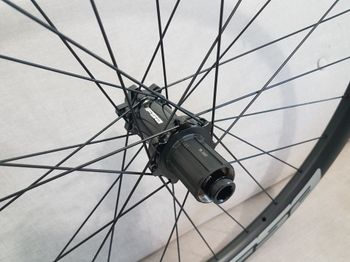 Used Fsa i29 Carbon 29" Disc Boost Shimano HG bike — image 10 of 25