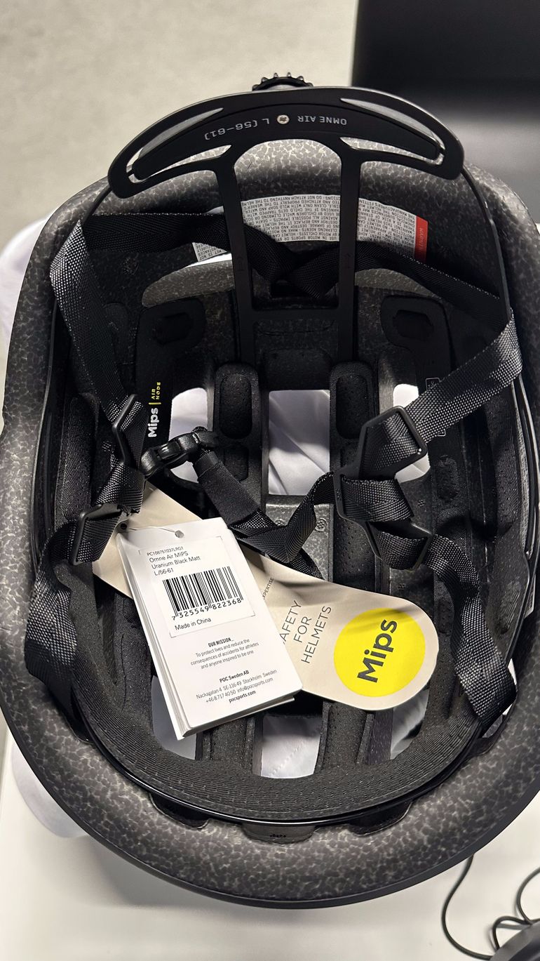 Used POC Omne Air MIPS Helmet bike — image 5 of 6