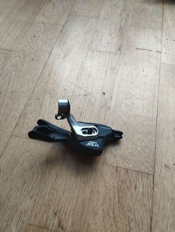 Used Shimano SL-M7000-11-IR bike — image 2 of 2