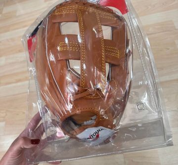 Used Pro touch Baseball Gloves bike — image 8 of 8