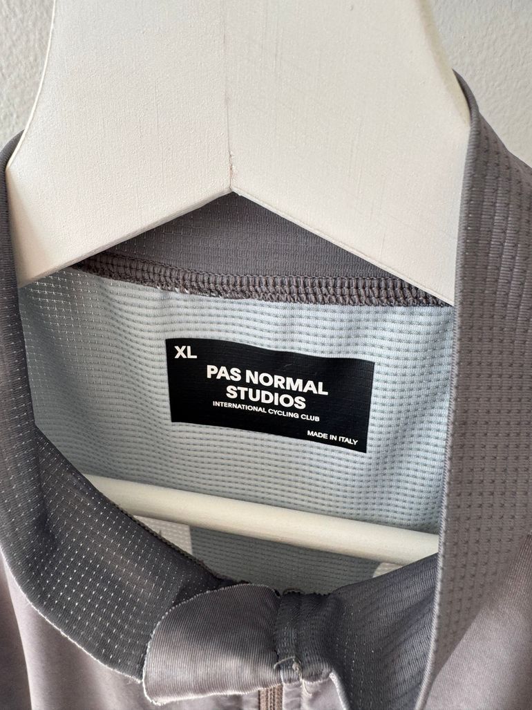 Used Pas Normal Studios Mechanism Jersey Medium Grey bike — image 2 of 3