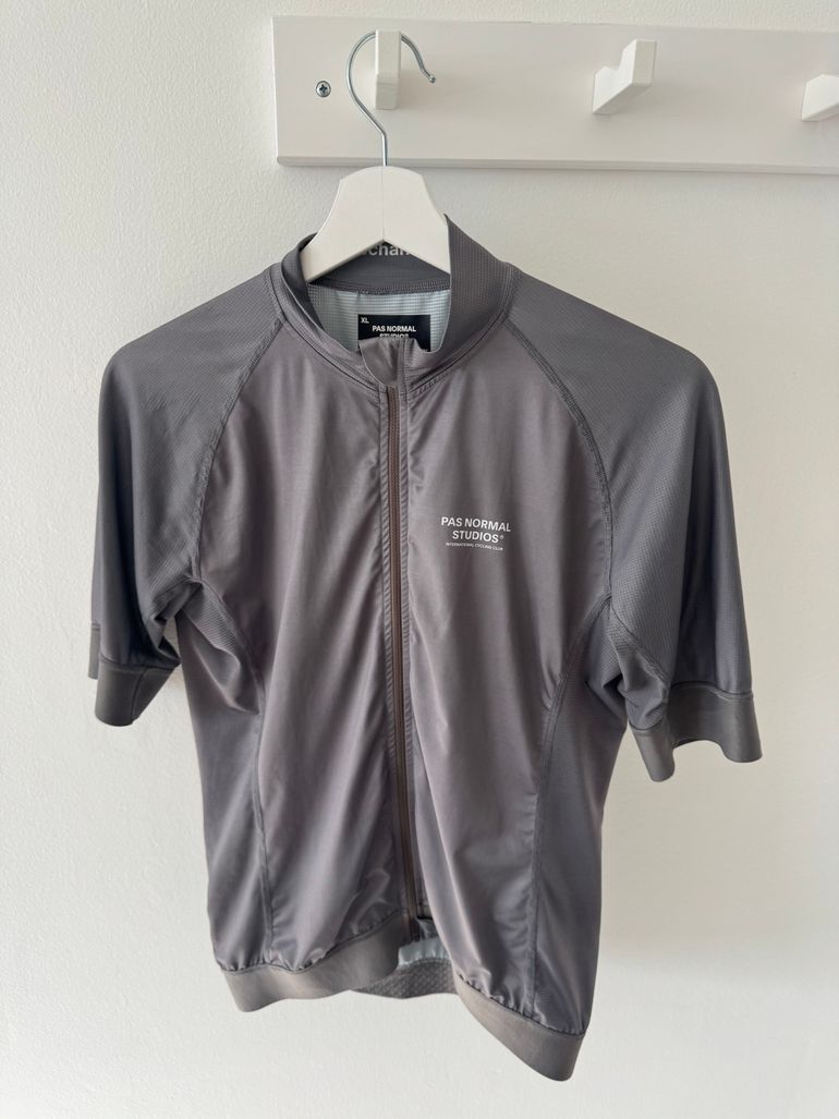 Used Pas Normal Studios Mechanism Jersey Medium Grey bike — image 1 of 3