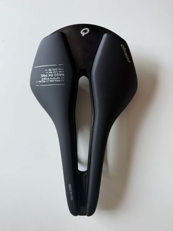 Used Prologo Nago R4 PAS Nack Saddle bike — image 2 of 5