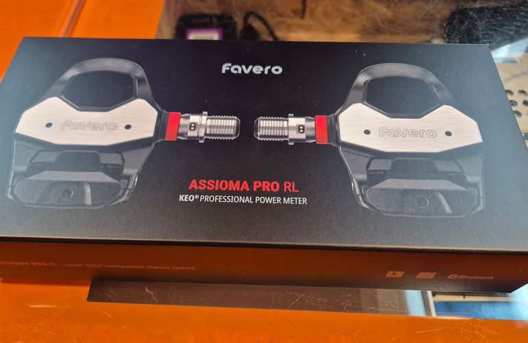 Used Favero ASSIOMA PRO RL-2 Dual-Sided Power Meter Pedals bike — image 2 of 3