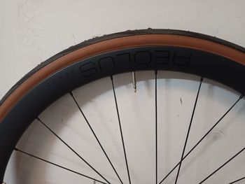 Used Bontrager Aeolus Pro 37 2025 bike — image 5 of 9