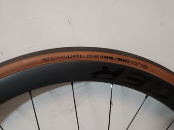Używany Bontrager Aeolus Pro 37 2025 bike — zdjęcie 2 z 9
