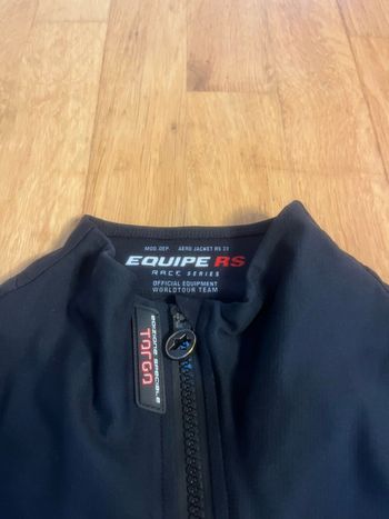 Used Assos Equipe RS Aero Jacket RS S23 bike — image 3 of 6
