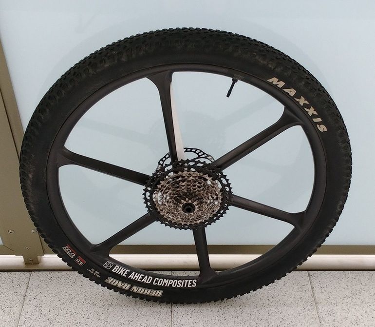 Used Bike Ahead Components BITURBO RSX 29" Carbon Wheelset 2025 bike — image 5 of 5