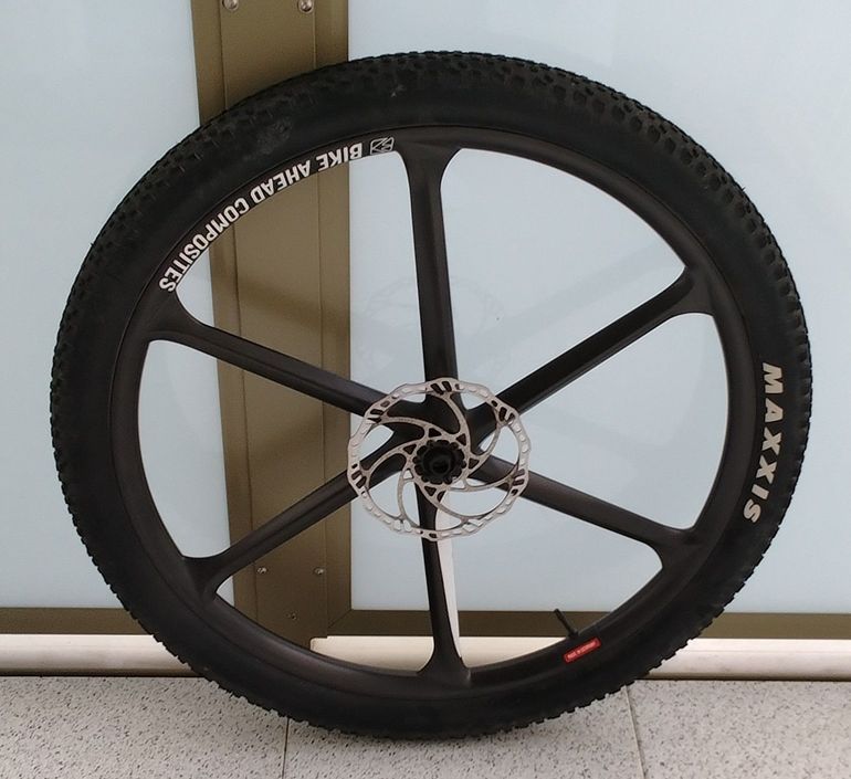 Used Bike Ahead Components BITURBO RSX 29" Carbon Wheelset 2025 bike — image 3 of 5