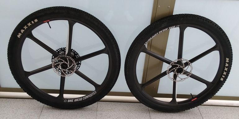 Used Bike Ahead Components BITURBO RSX 29" Carbon Wheelset 2025 bike — image 1 of 5