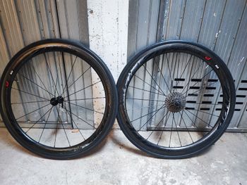 Used Zipp 303 carbon 2019 bike — image 6 of 11