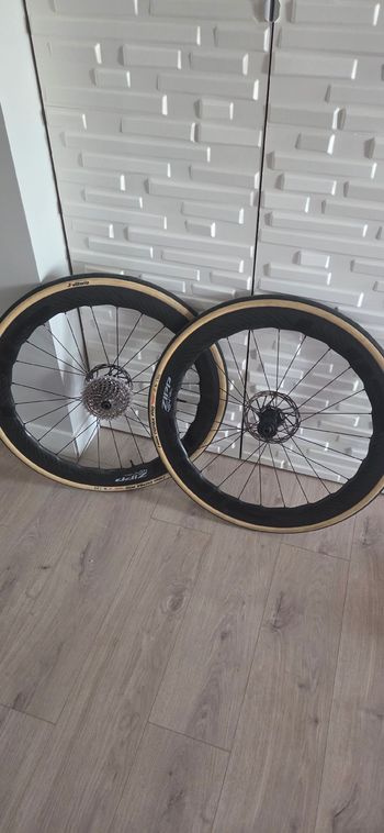 Used Zipp 454 NSW Wheelset 2025 bike — image 2 of 2