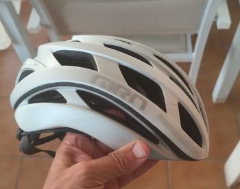 Used Giro Helios Spherical MIPS Helmet 2025 bike — image 3 of 4