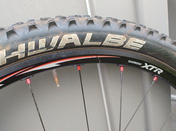 Used Shimano XTR 975 Wheels 26" bike — image 9 of 15
